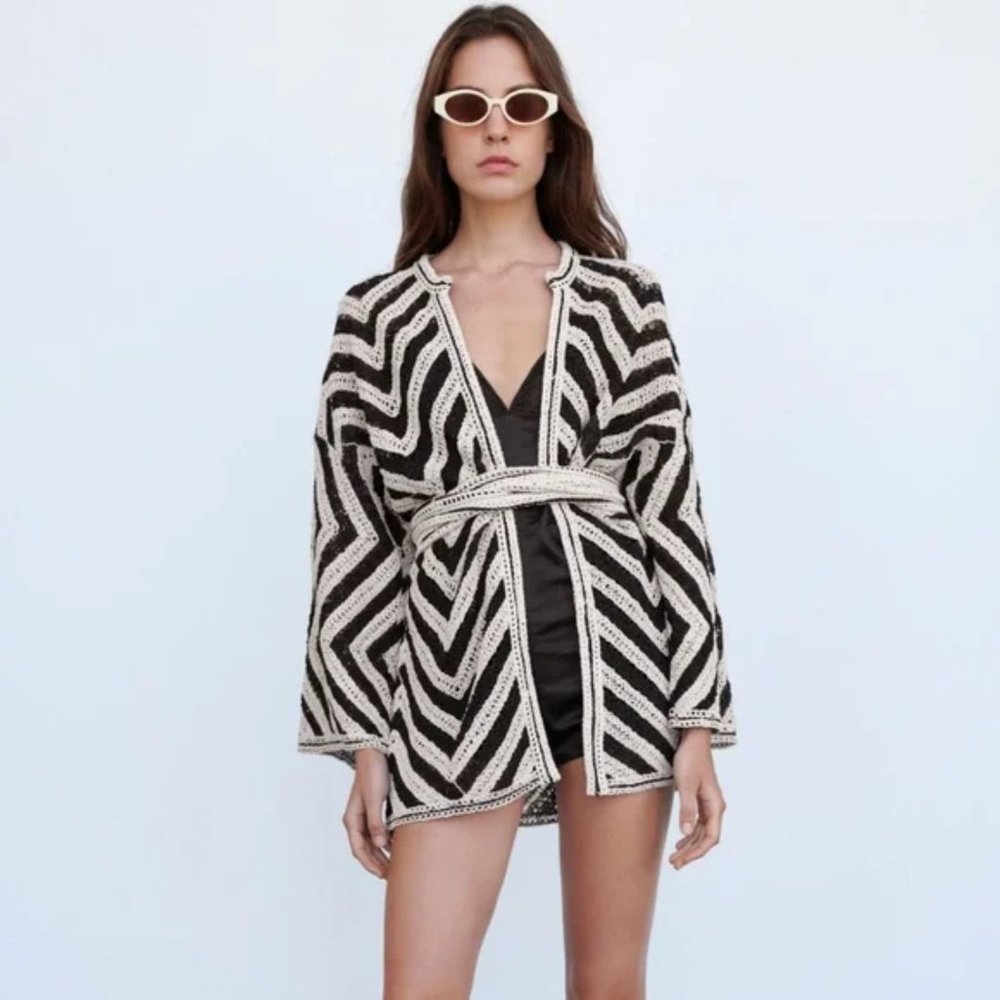 Zara Crochet Kimono Limited Edition Size Medium-  NWOT- Color Ecru Black